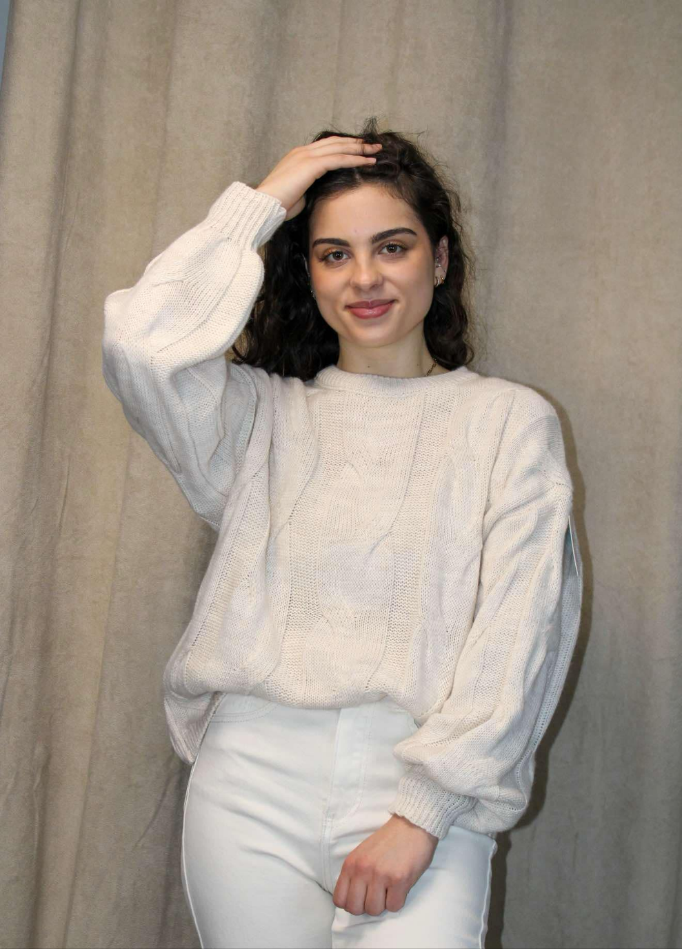 Pull Emiliana